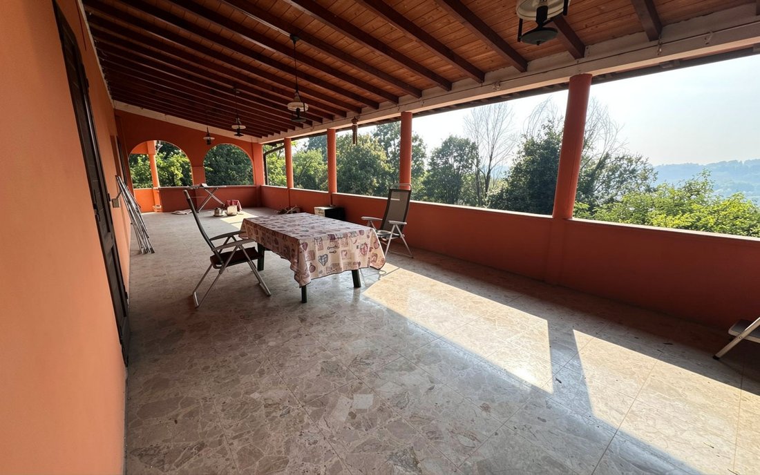 Estate in Capriate San Gervasio, Lombardy, Italy 3 - 18587382