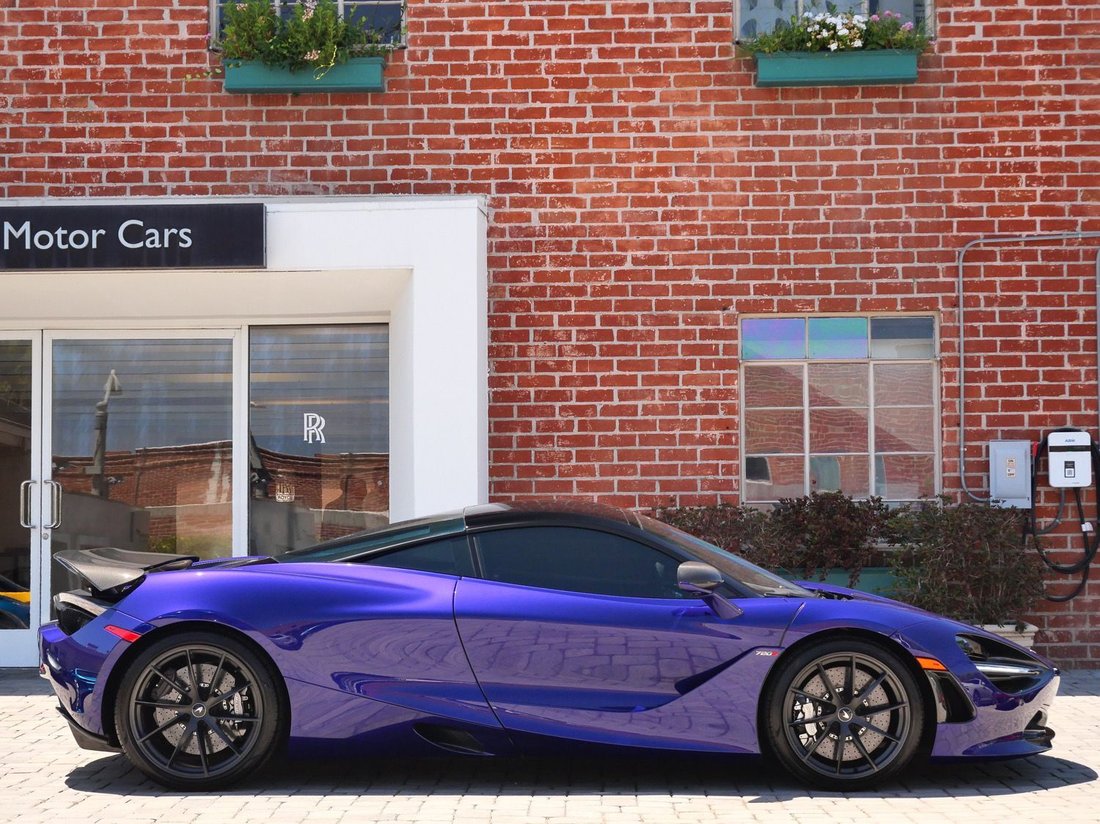 Coupe in Beverly Hills, CA, United States 3 - 18465546