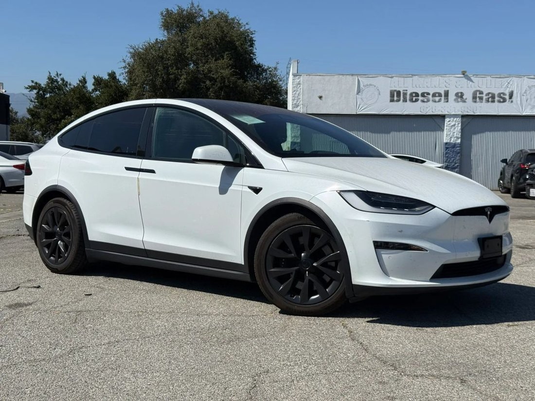 Suv in Azusa, CA, United States 2 - 18587491