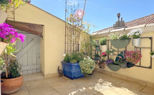 Apartment in Mazarin-Opéra-Bellegarde-Mairie, Aix-en-Provence, France 1