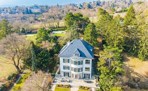 Villa in Vienna, Wien, Austria 1
