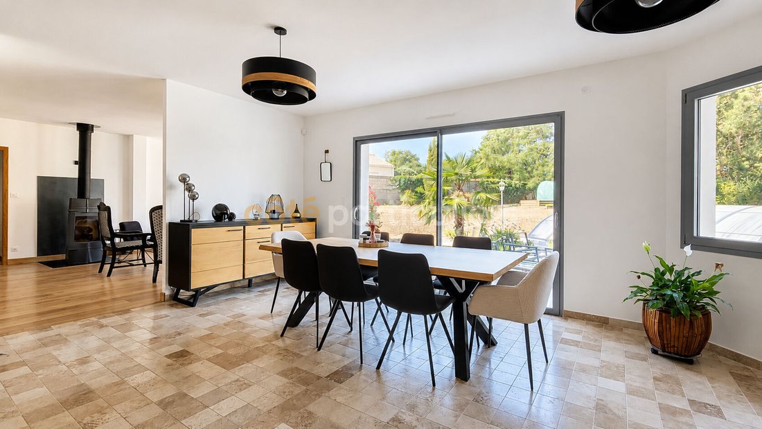 Villa in La Roche-sur-Yon, Pays de la Loire, France 5 - 18587608
