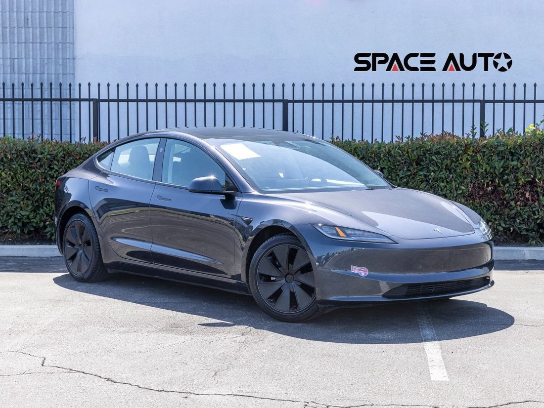 Sedan in Azusa, CA, United States 1 - 18541313