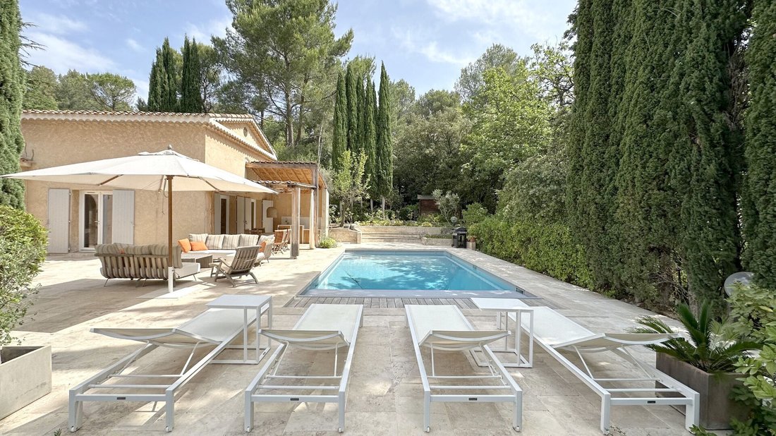 Villa in Le Tholonet, Provence-Alpes-Côte d'Azur, France 2 - 18587628