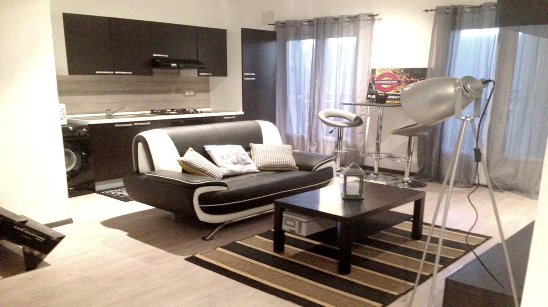 Grand Sud- Aix la Duranne, Aix-en-Provence, France 5 - 18587620