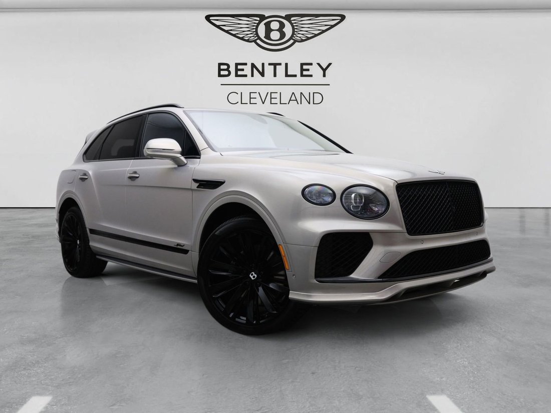 Suv in Canton, OH, United States 1 - 18587381