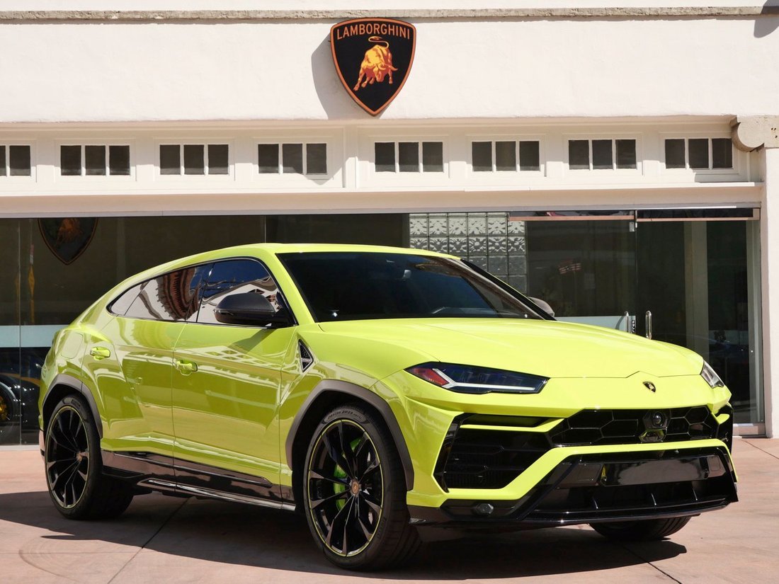 Suv in Beverly Hills, CA, United States 1 - 13531775