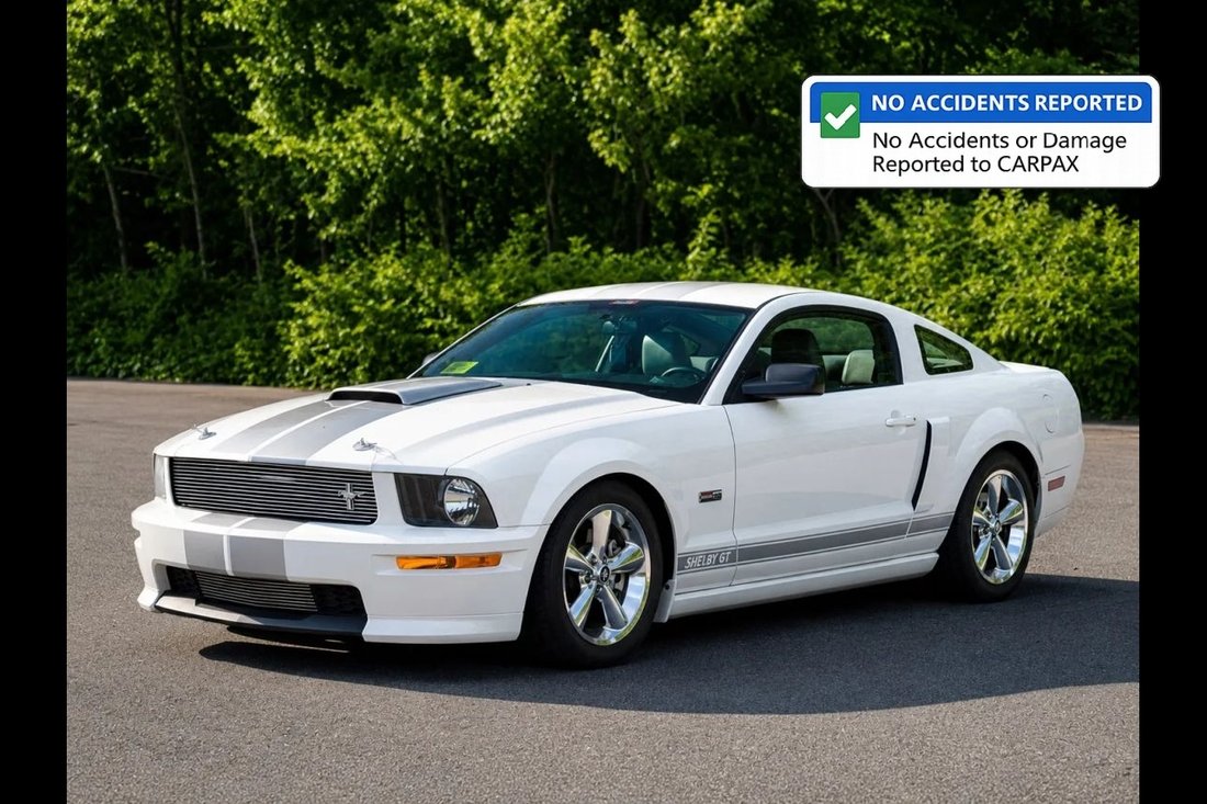 Coupe in Billerica, MA, United States 1 - 18164218