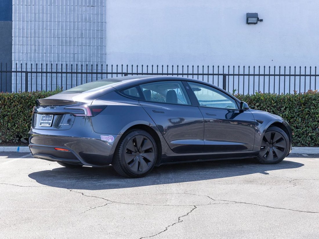 Sedan in Azusa, CA, United States 5 - 18541313