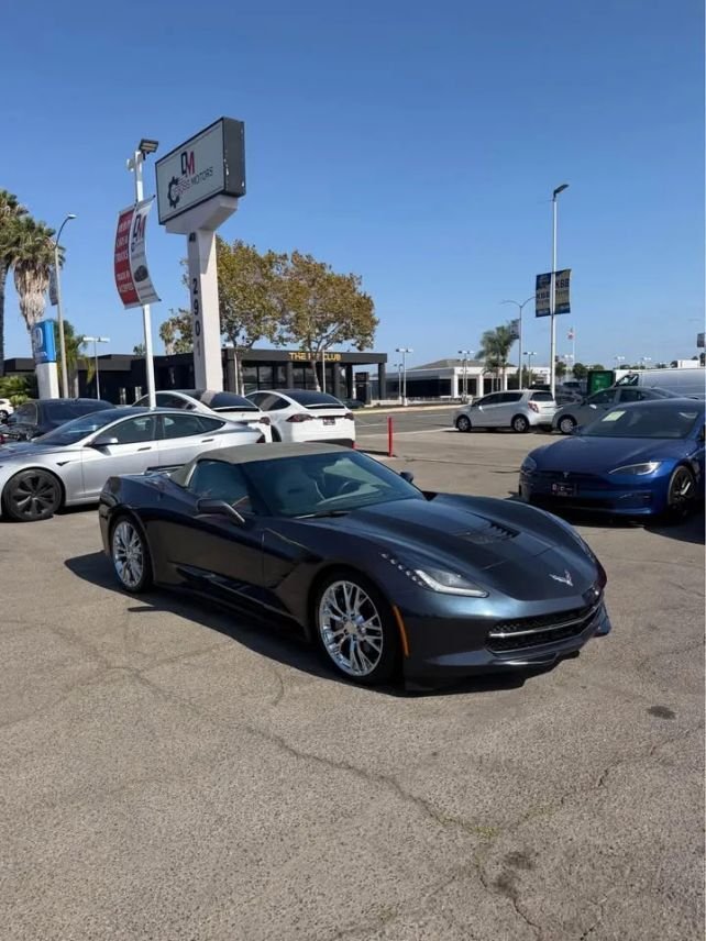 Cabriolet in Costa Mesa, CA, United States 3 - 18587539