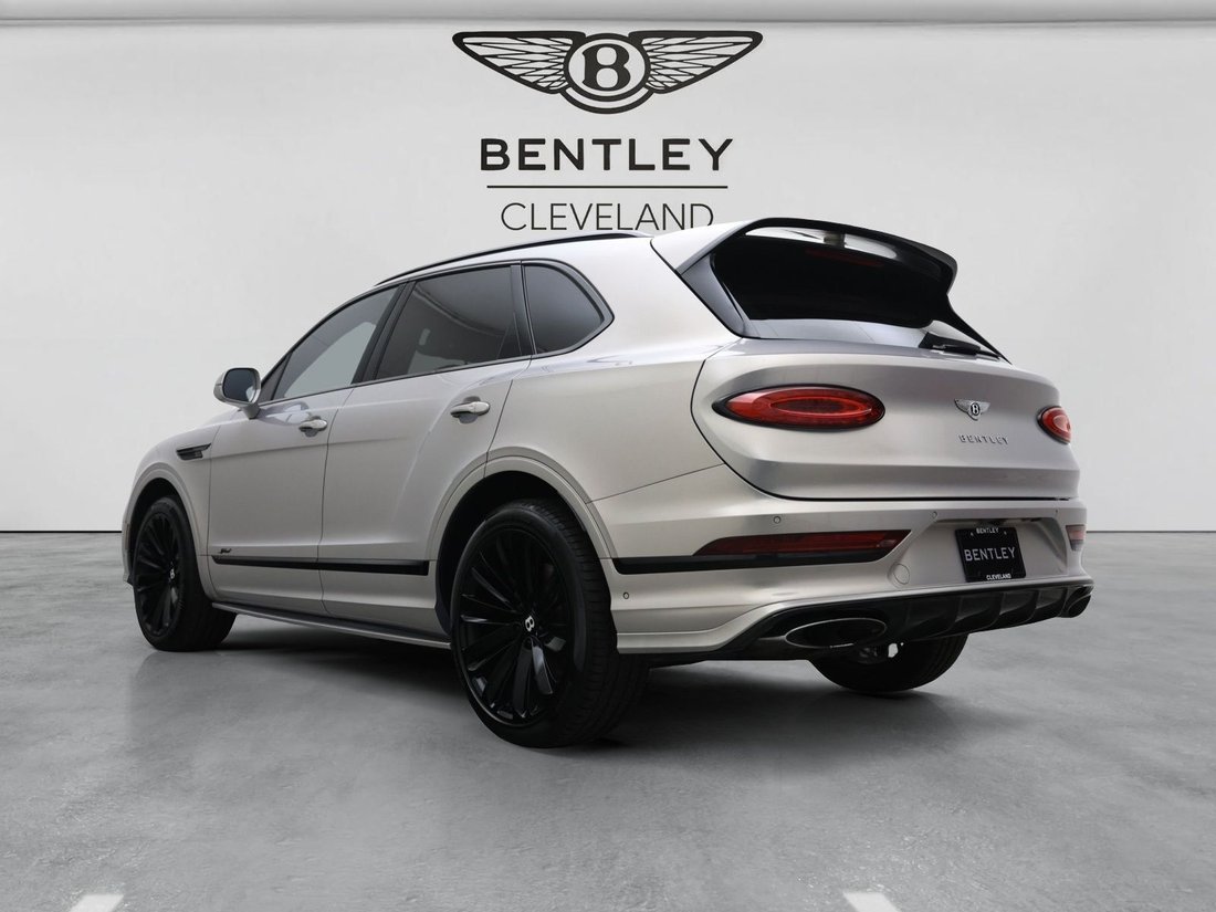 Suv in Canton, OH, United States 4 - 18587381