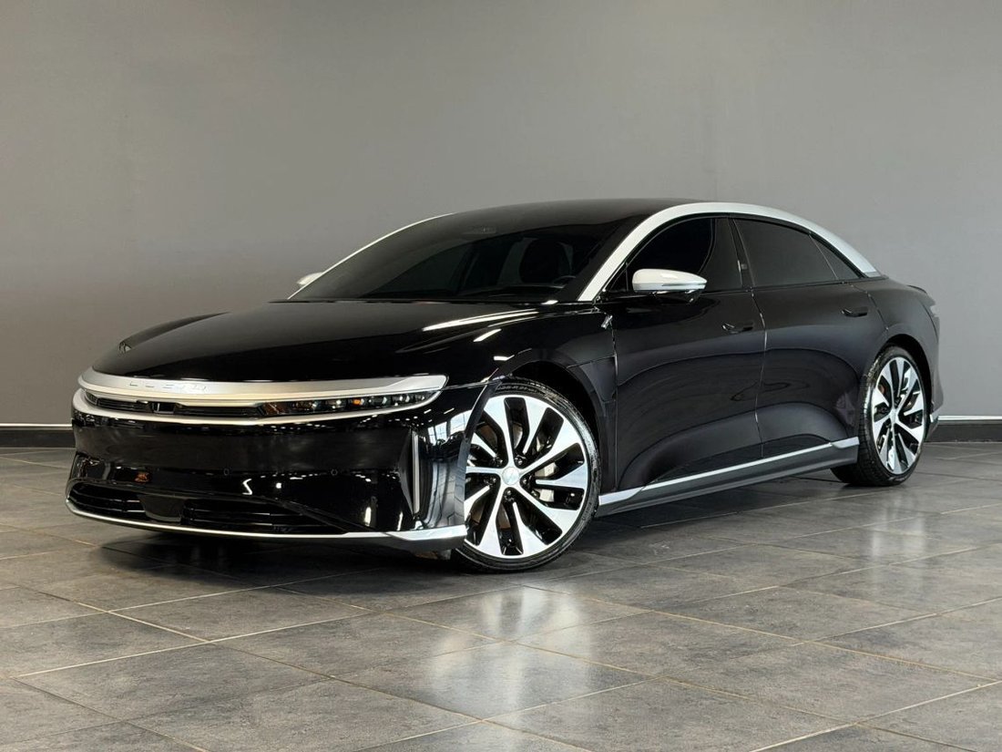 Sedan in Bensenville, IL, United States 1 - 18587405