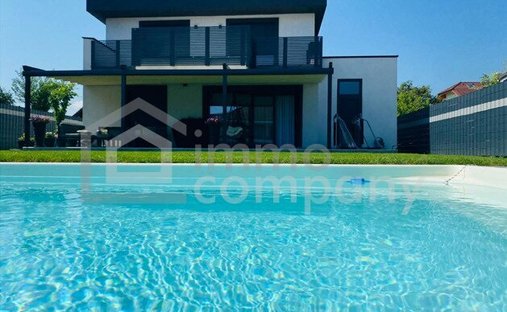 House in Weikersdorf am Steinfelde, Lower Austria, Austria 1