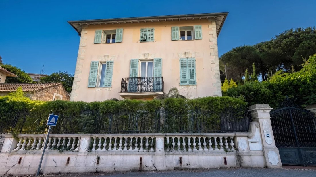 House in La Turbie, Provence-Alpes-Côte d'Azur, France 1 - 18526652