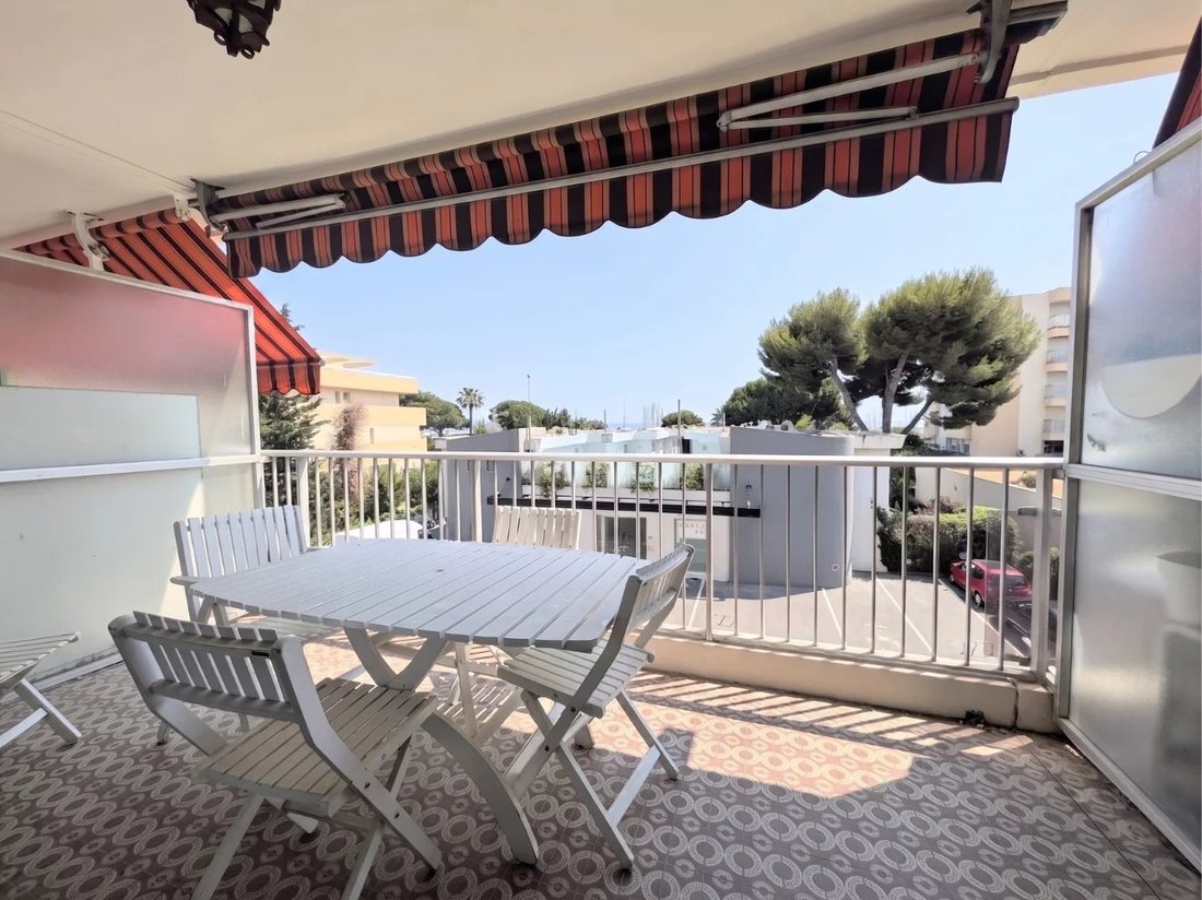 Apartment in Saint-Laurent-du-Var, Provence-Alpes-Côte d'Azur, France 1 - 18350841