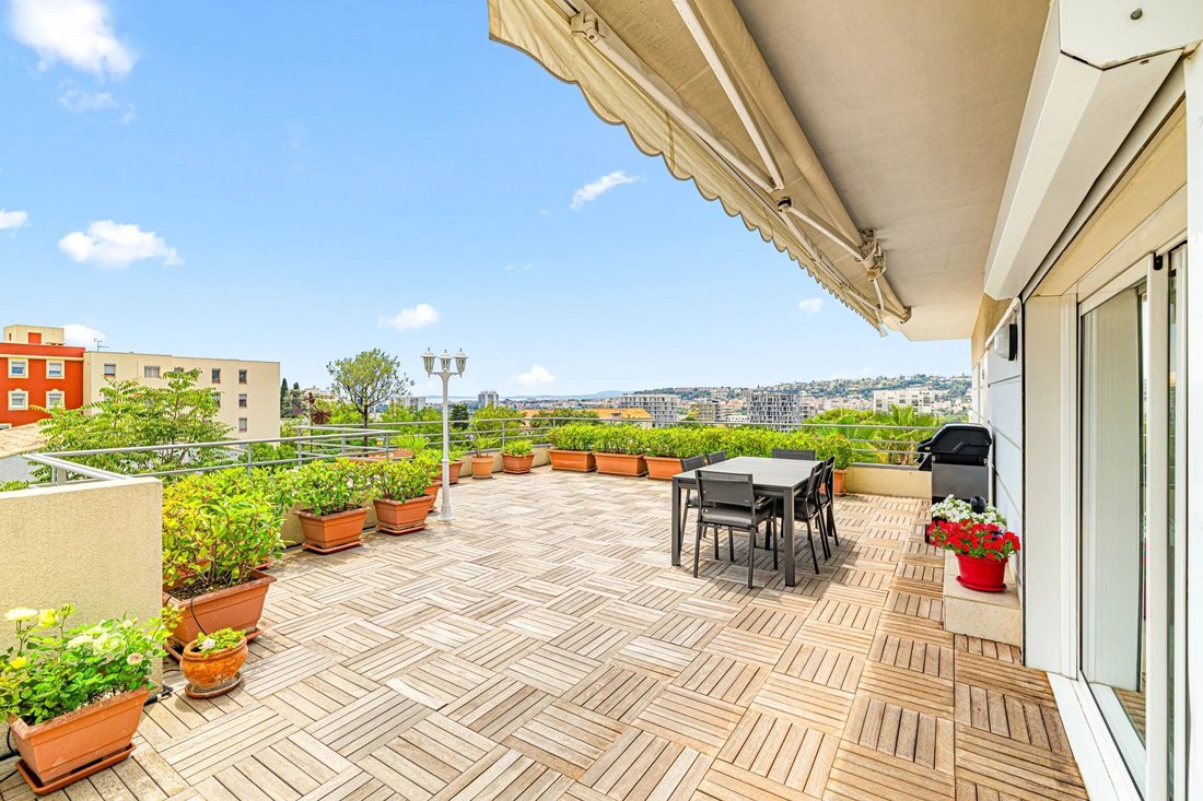 House in Nice, Provence-Alpes-Côte d'Azur, France 1 - 18282161