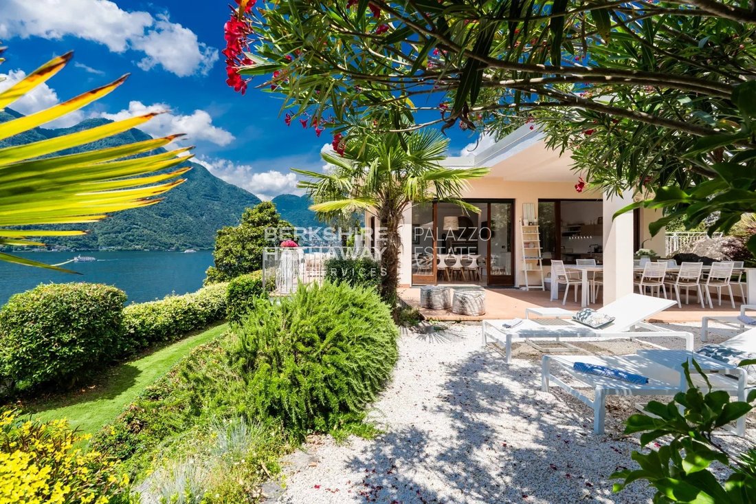 Villa in Nesso, Lombardy, Italy 1 - 18297944