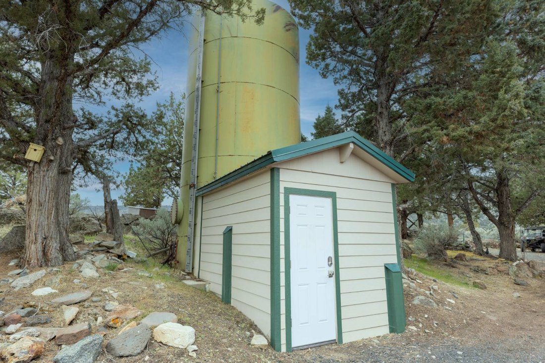 Land in Frenchglen, Oregon, United States 2 - 18587737