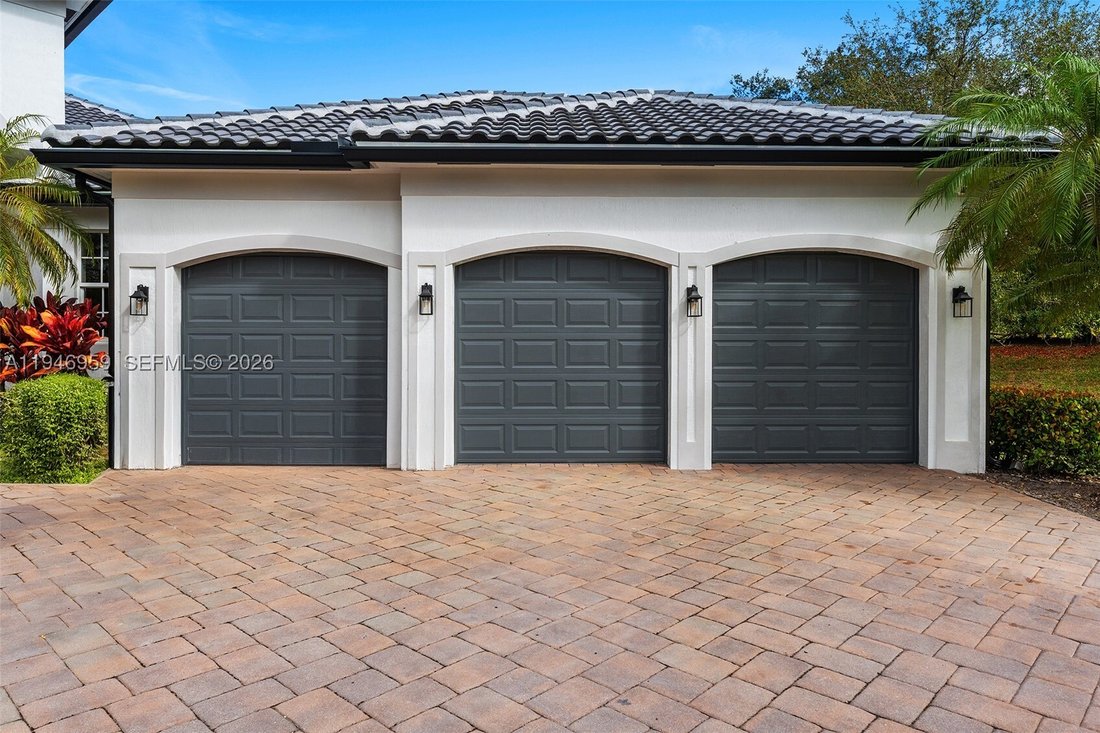 House in Davie, Florida, United States 4 - 16961040