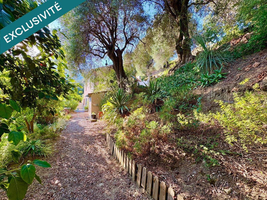 House in Sainte-Agnes, Provence-Alpes-Côte d'Azur, France 4 - 18588075