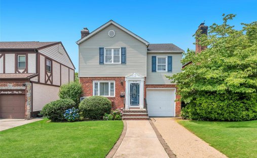 House in New York, New York, United States 1