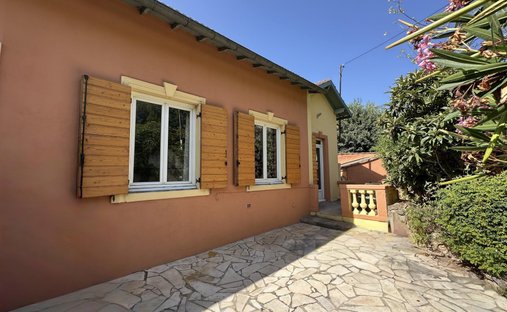 Casa en Le Revest-les-Eaux, Provenza-Alpes-Costa Azul, Francia 1