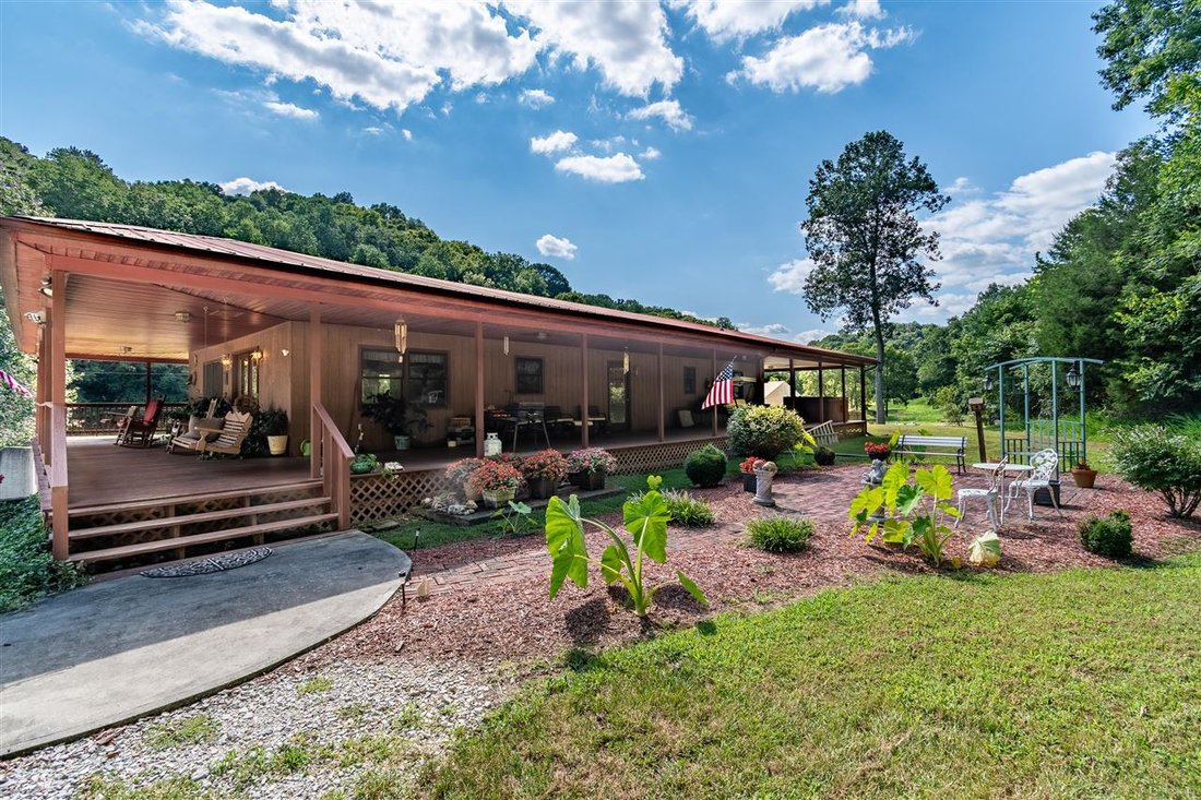 Farm Ranch in Grider, Kentucky, United States 1 - 18558854