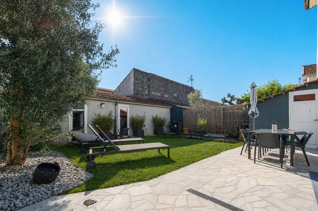 House in Le Lac-Bacalan, Bordeaux, France 1 - 17804376