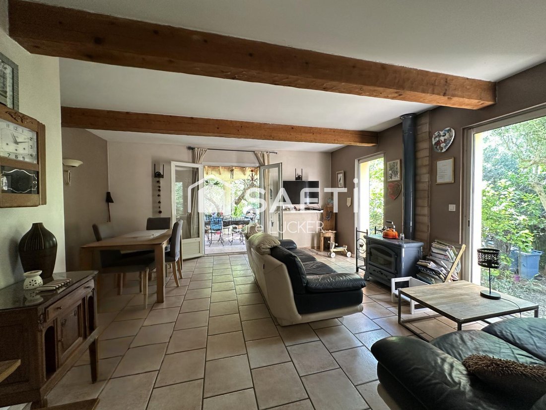 House in Le Revest-les-Eaux, Provence-Alpes-Côte d'Azur, France 5 - 18588066