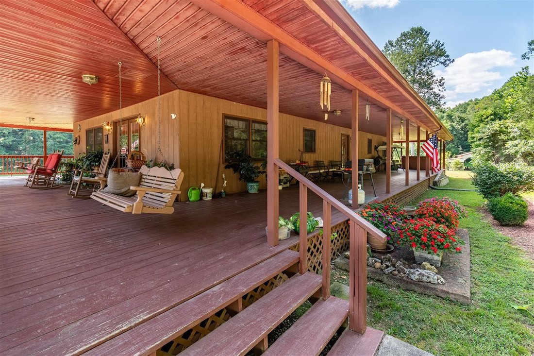 Farm Ranch in Grider, Kentucky, United States 3 - 18558854