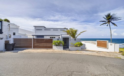 House in Dorado, PR, United States 1