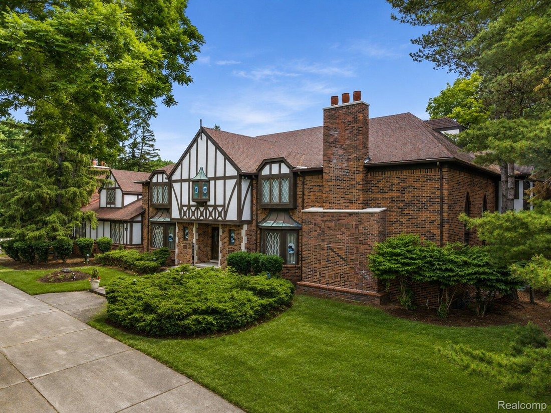 House in Orchard Lake Village, Michigan, United States 2 - 15230029