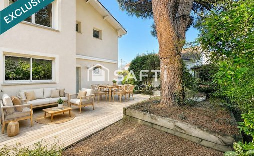 House in France-L'Alouette-Jean Bart, Pessac, France 1