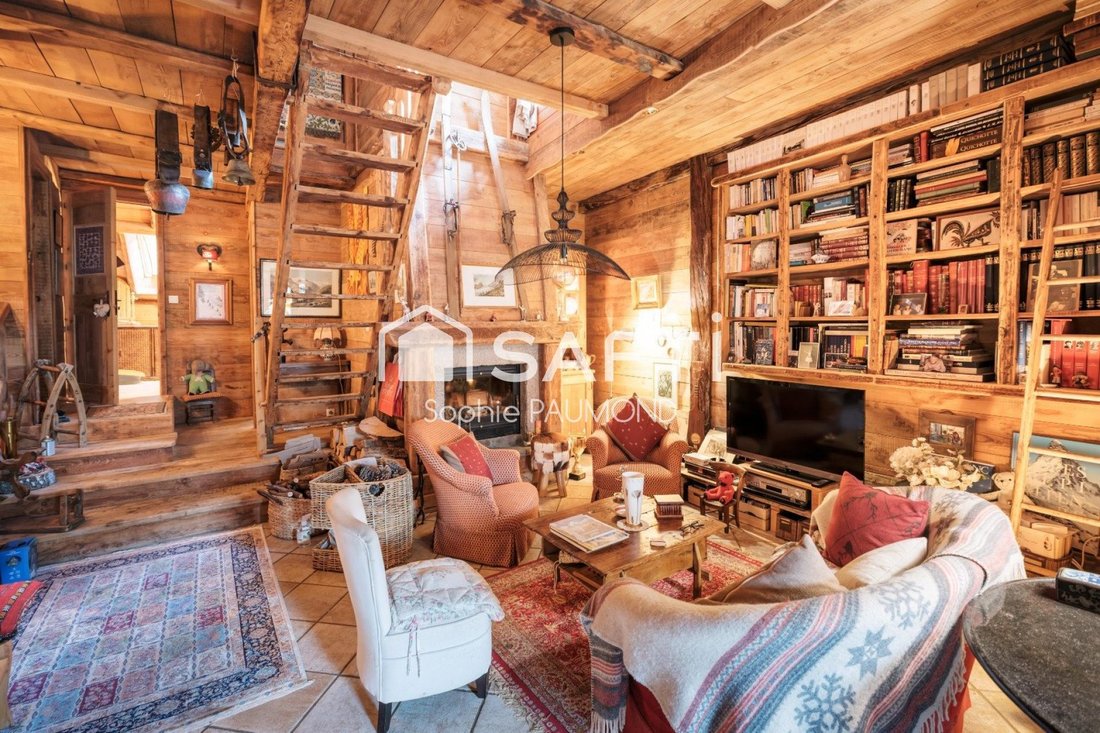 House in Saint-Chaffrey, Provence-Alpes-Côte d'Azur, France 2 - 18588065