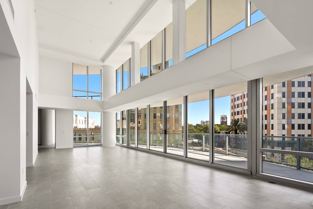 Condo in St. Petersburg, Florida, United States 5 - 18587749