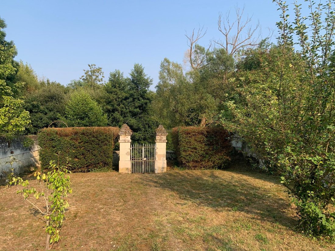 House in Loches, Centre-Val de Loire, France 1 - 18259602