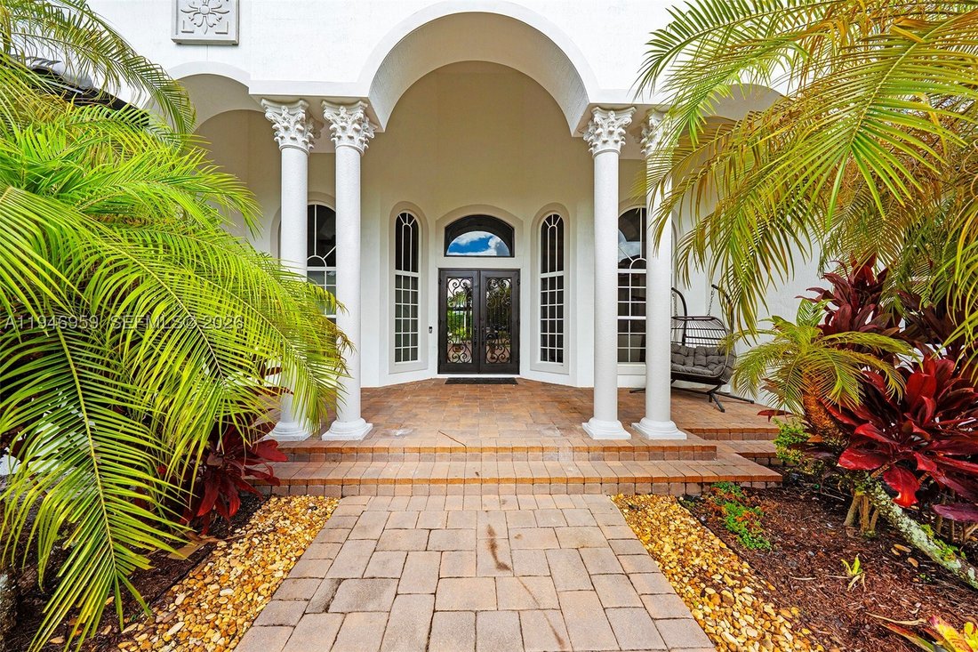 House in Davie, Florida, United States 5 - 16961040
