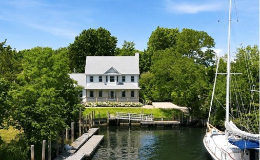 House in Greenport West, New York, United States 1
