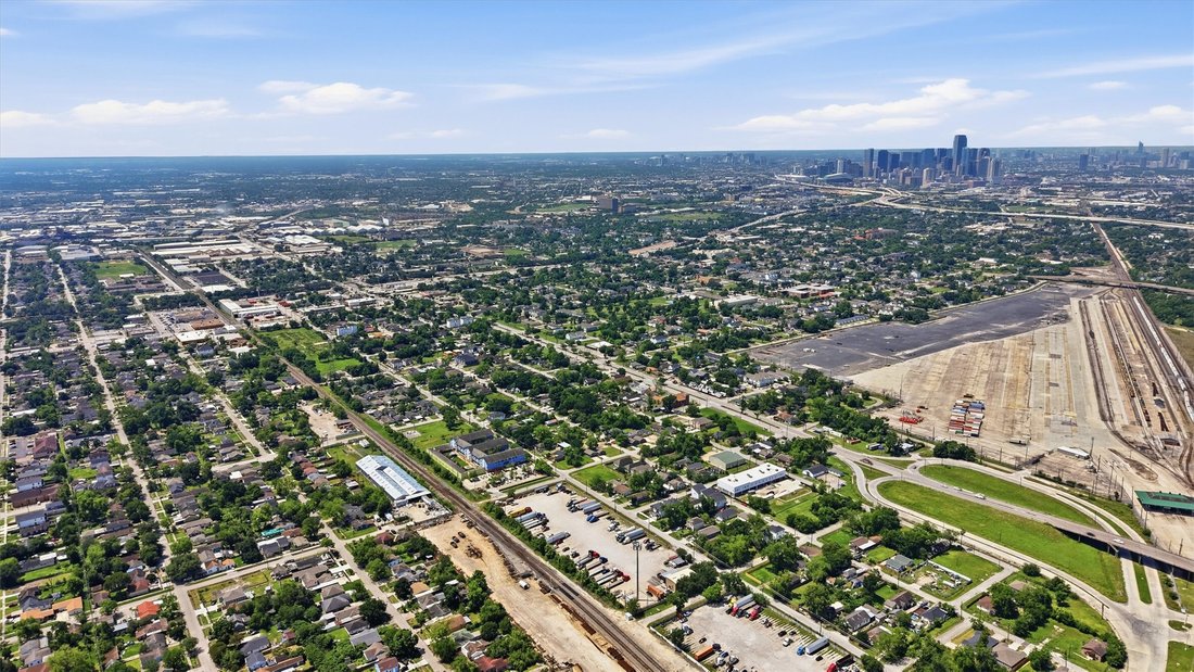 Land in Houston, Texas, United States 5 - 18587926