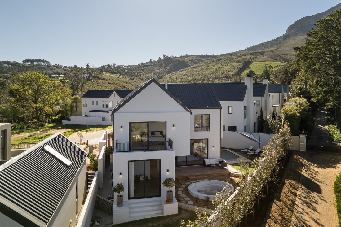 House in Spanish Farm, Cape Town, South Africa 1 - 18587870
