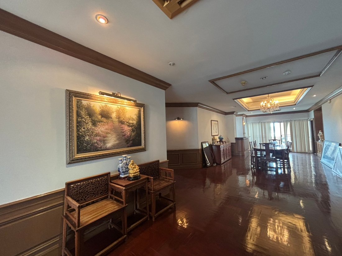 Condo in Phra Khanong Nuea, Bangkok, Thailand 5 - 18463964
