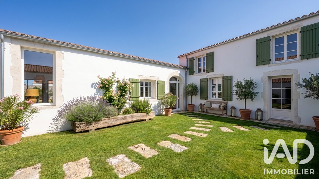 House in Le Bois-Plage-en-Ré, Nouvelle-Aquitaine, France 1 - 18588693