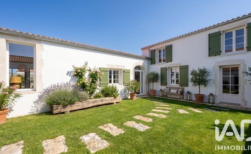 House in Le Bois-Plage-en-Ré, Nouvelle-Aquitaine, France 1