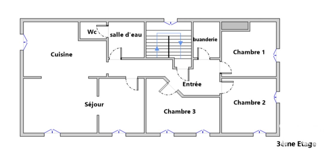 Pau, Nouvelle-Aquitaine, France 5 - 18589745