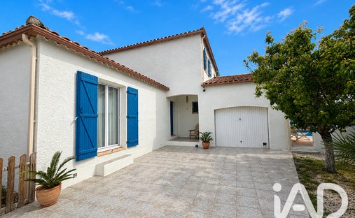House in Meze, Occitania, France 1