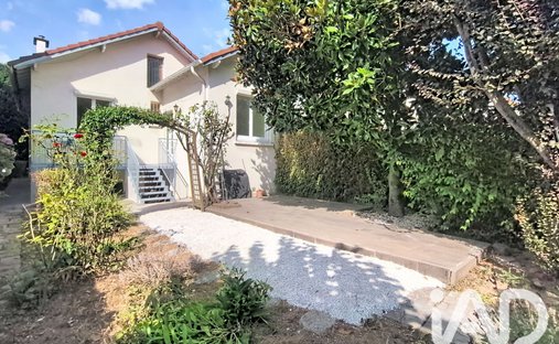 House in Noyer Doré-Pajeaud-Fontaine Michalon, Antony, France 1