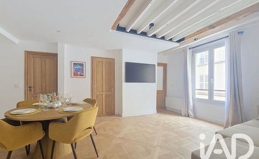 Apartment in Saint Vincent de Paul-Lariboisière, Paris 10e Arrondissement, Paris 1