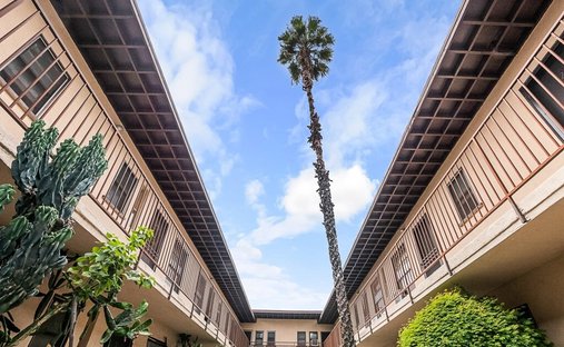 Apartment in South Pasadena, California, United States 1