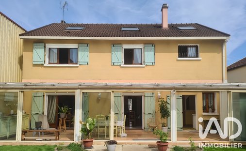 Casa a Vert Galant-Grand Cerf, Vaujours, Francia 1