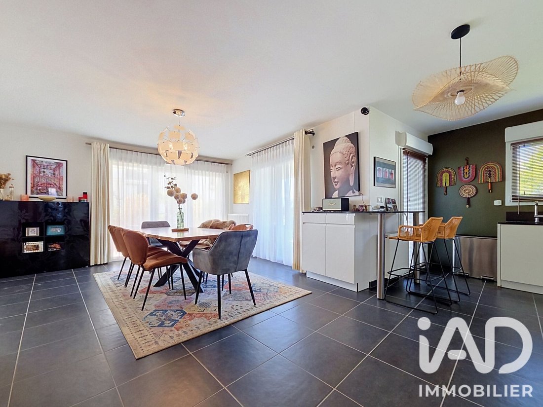 Apartment in Saint-Julien-en-Genevois, Auvergne-Rhône-Alpes, France 1 - 18589659